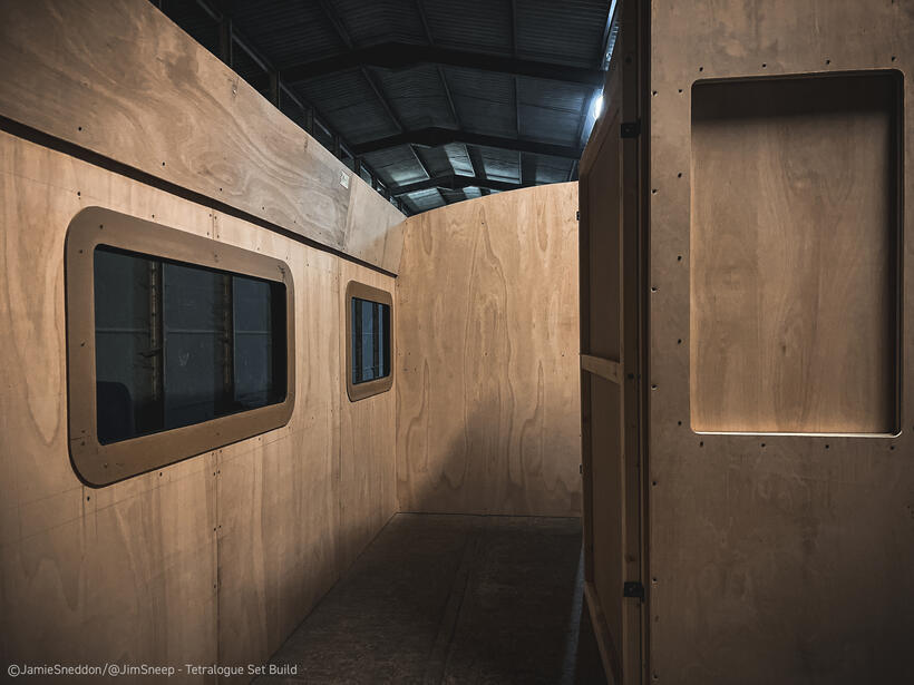 Tetralogue: I'm Right. You're Wrong - feature - train compartment - Set Build